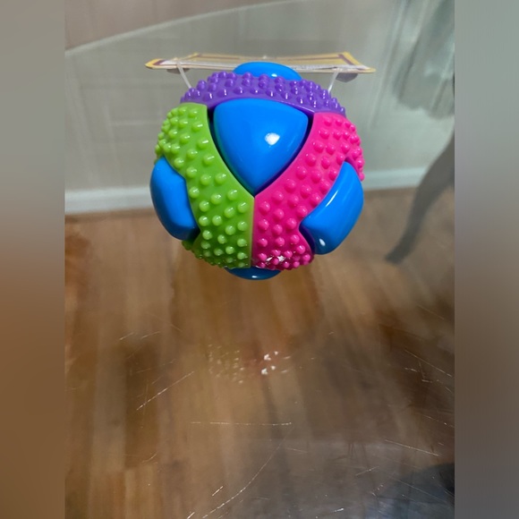 Multipet Pet Dog Toy Multicolor Ball - Picture 1 of 6